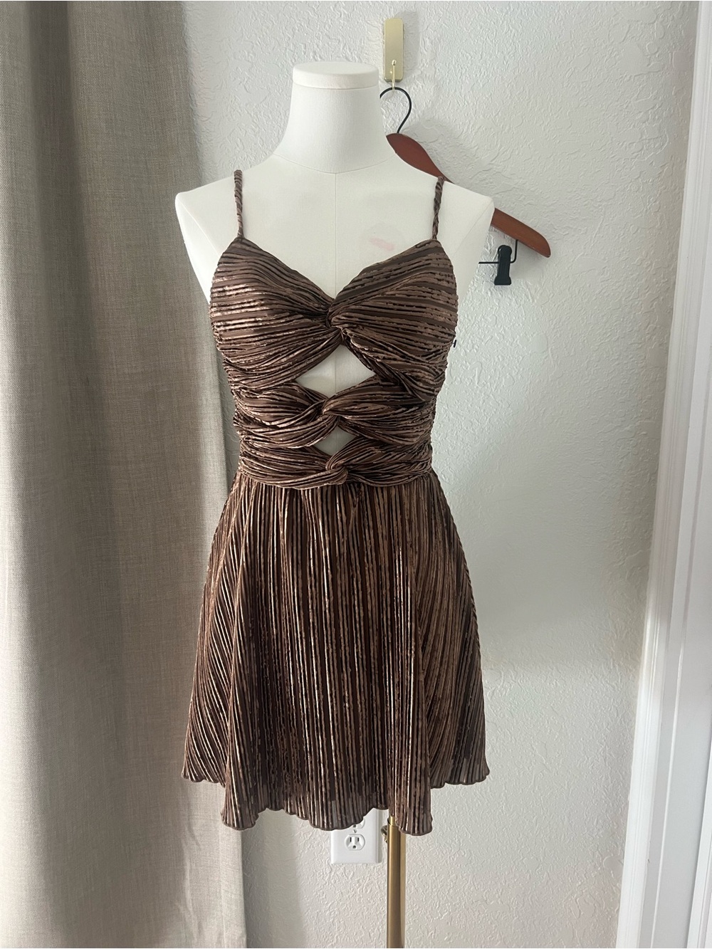 Storia Metallic Cutout Mini Dress‎ Bronze Y2K Party Cocktail Size S
